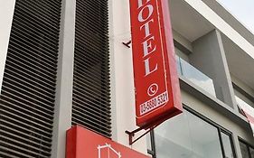 Dream Inn Hotel