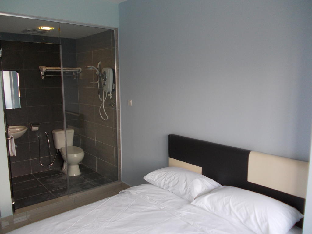 Dream Inn Hotel Bandar Mahkota Cheras Room photo