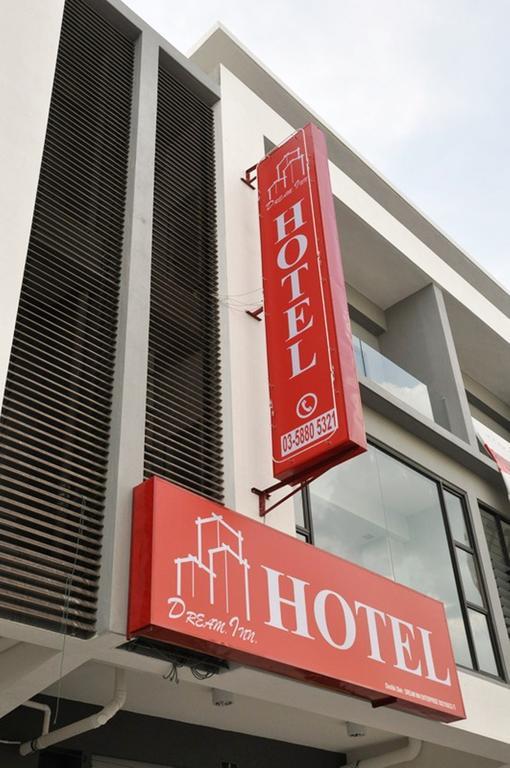 Dream Inn Hotel Bandar Mahkota Cheras Exterior photo