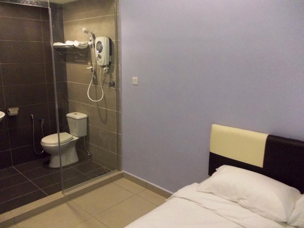 Dream Inn Hotel Bandar Mahkota Cheras Exterior photo